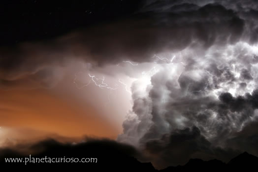 Nube Curiosa