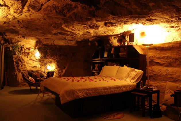 hotel-caverna