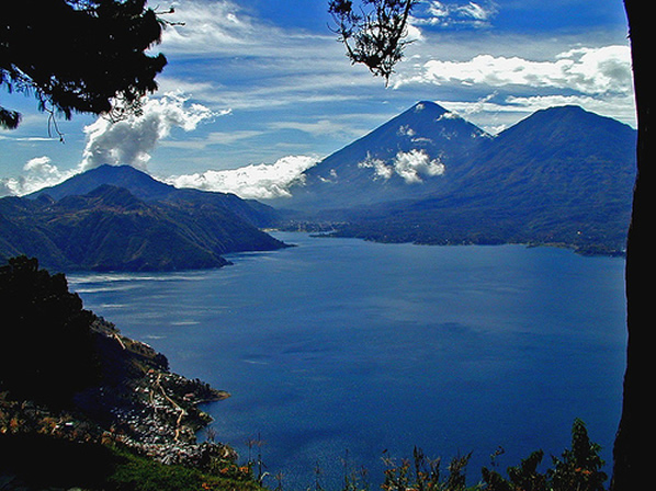 Lago-Atitlan2