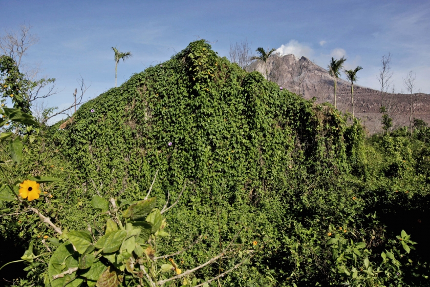 Sinabung-volcan-villas-pueblos-abandonados-indonesia10