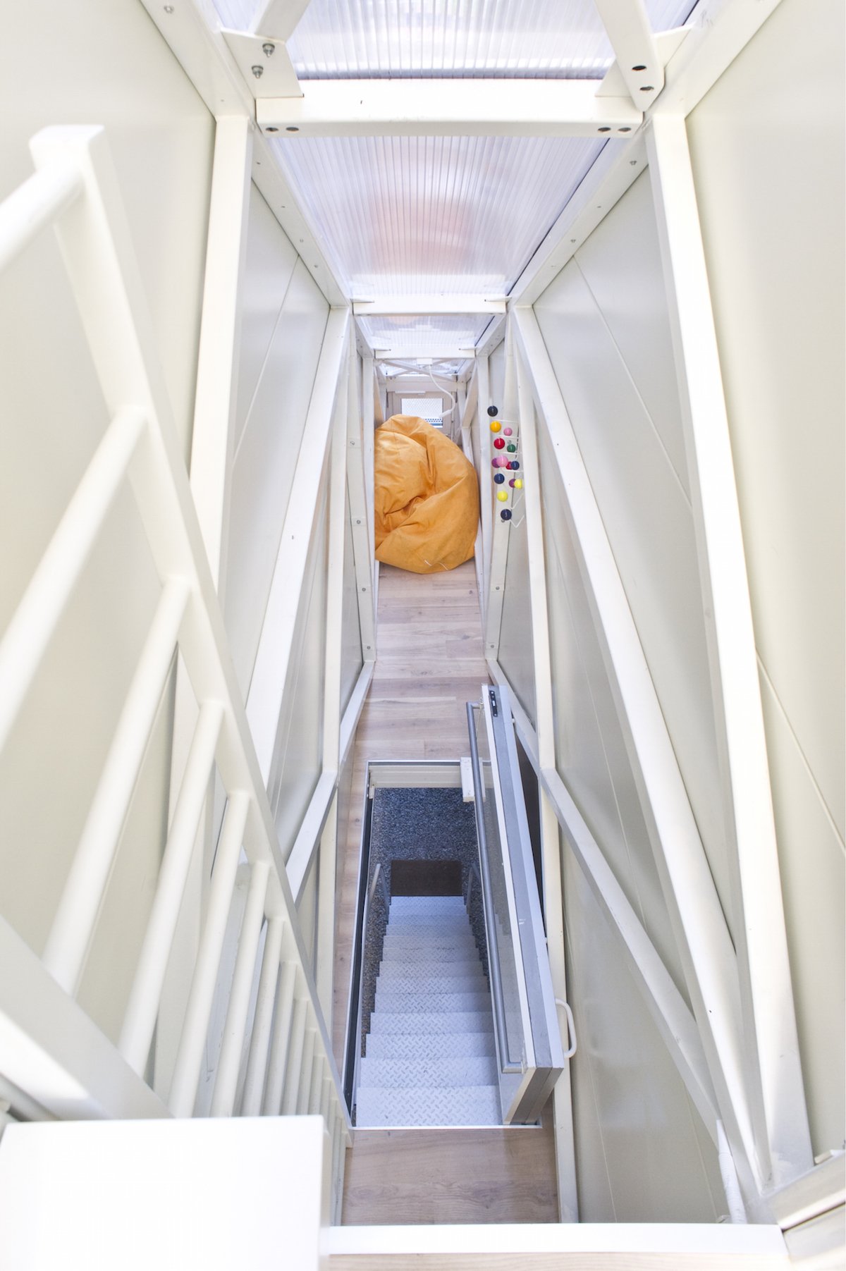 casa-keret-2