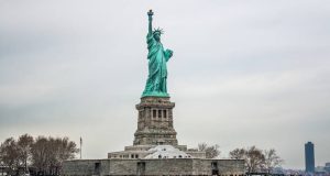 Estatua de la Libertad faro sabias que