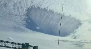 agujeros en el cielo